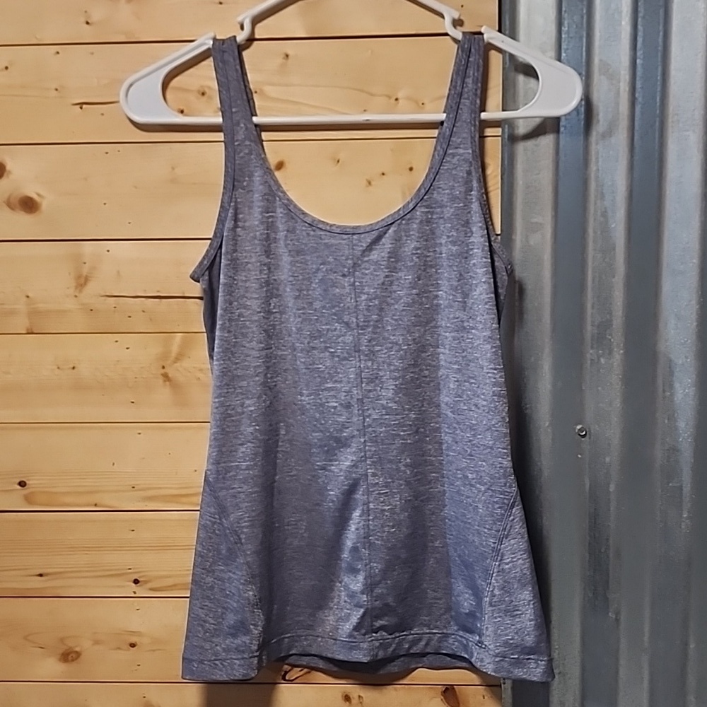 Lululemon tank top Women's  Back at it Workout Tank Size 4